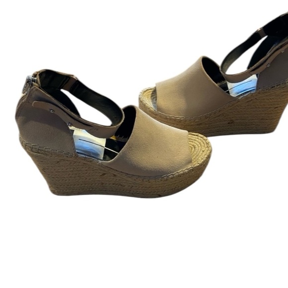 Dolce Vita  Suede Straw Wedge | Espadrille | Size: 8 - Picture 2 of 6